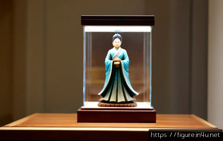 희귀 피규어의 가치 상승 요인 - Photorealistic collectible display scene, a rare limited-edition fantasy figurine protected inside a...